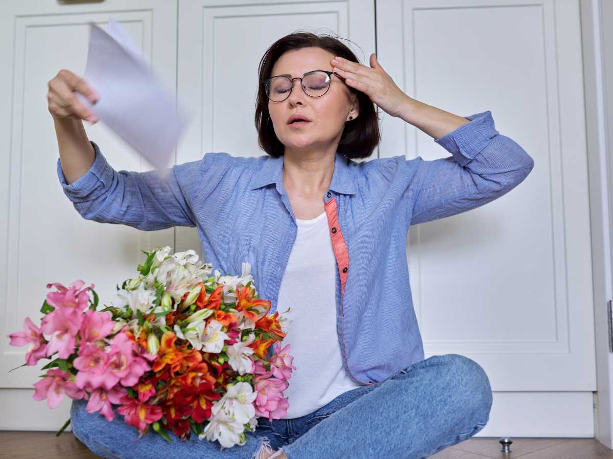 Understanding Hot Flashes: Causes, Symptoms, and Management